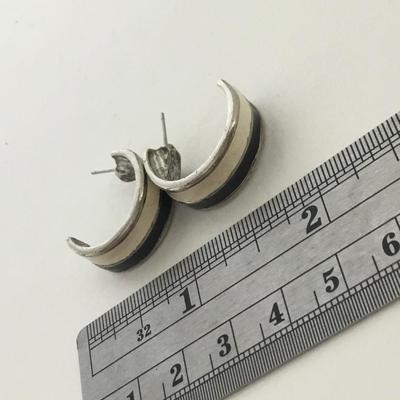 Silver tone black and white fashion earrings