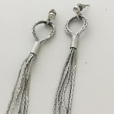 Silver tone dangle beautiful earrings