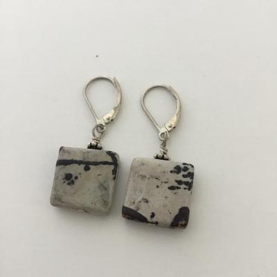 Unmarked beautiful square dangle earrings