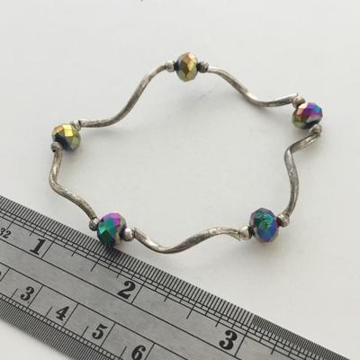 Silver tone rainbow beaded fashion bracelet