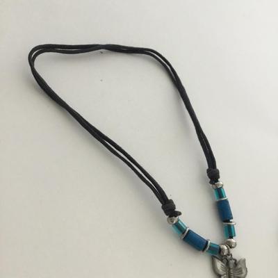 Necklace and bracelet matching cord type necklace