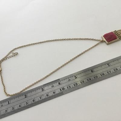 Gold tone pink square fashion necklace