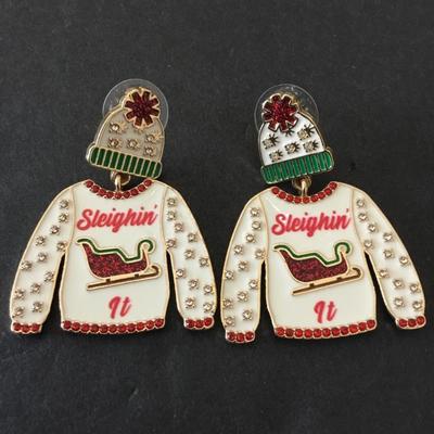 Super cute Baublebar dingo Christmas sweater, earrings, sleigh all day