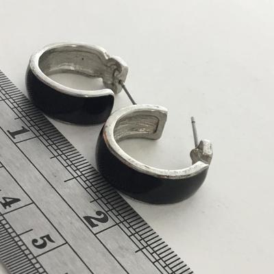 Unmarked silver tone black hoop earrings