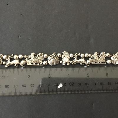 Vintage silver tone Christmas charm slider bracelet excellent condition