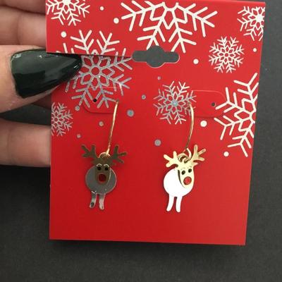 Cute, Christmas reindeer, dangle, earrings, silver and gold toned