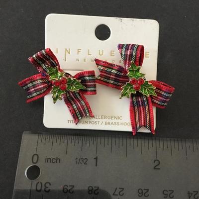Plaid bows with Holly earrings. Very cute.