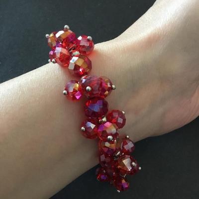 Beautiful cranberry glass stretch bead bracelet