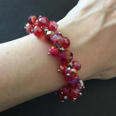 Beautiful cranberry glass stretch bead bracelet
