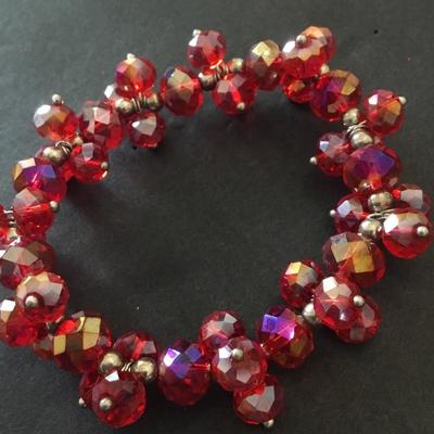 Beautiful cranberry glass stretch bead bracelet