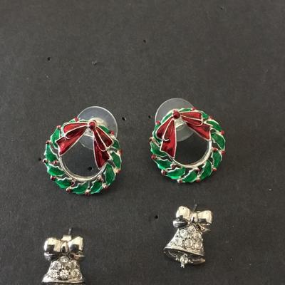 Cute Christmas stud earrings