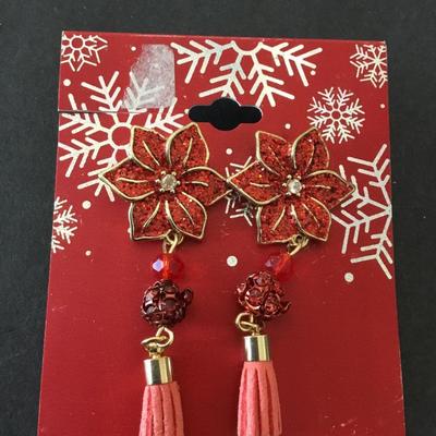 Beautiful very nice poinsettia, tassel, statement, earrings, gold toned
