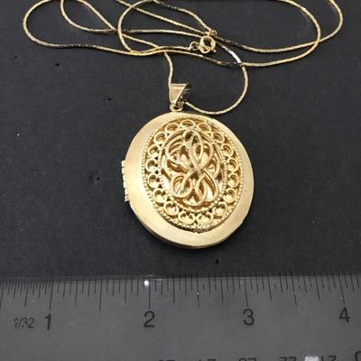 Large vintage, locket necklace, gold toned, good condition