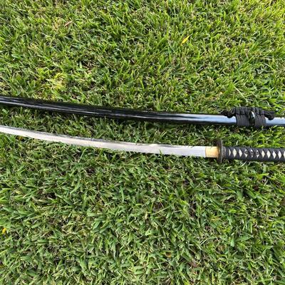 Katana Style Samurai Sword with Black Saya & Dragon Tsuba