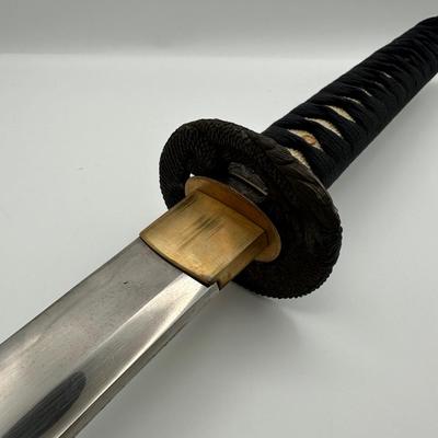 Katana Style Samurai Sword with Black Saya & Dragon Tsuba