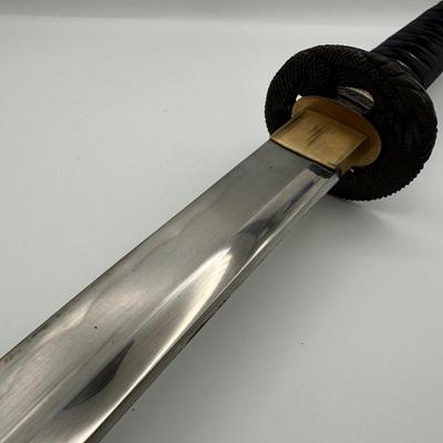 Katana Style Samurai Sword with Black Saya & Dragon Tsuba