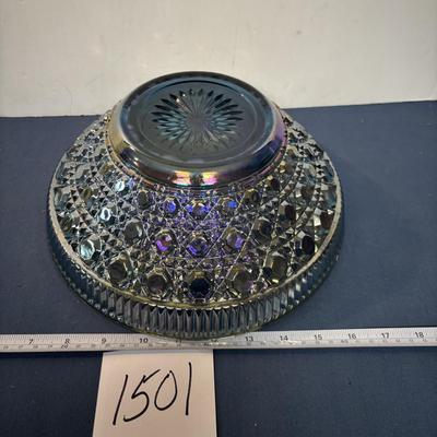 Vintage Windsor Carnival Glass Bowl