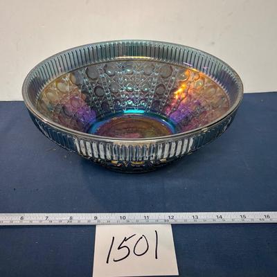 Vintage Windsor Carnival Glass Bowl