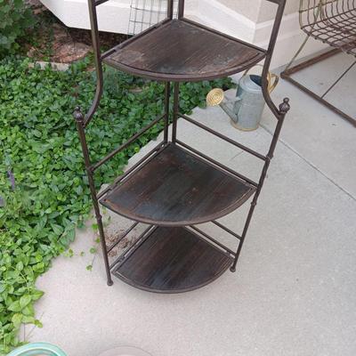 FOLDING CORNER SHELF AND 2 FLOWER POTS