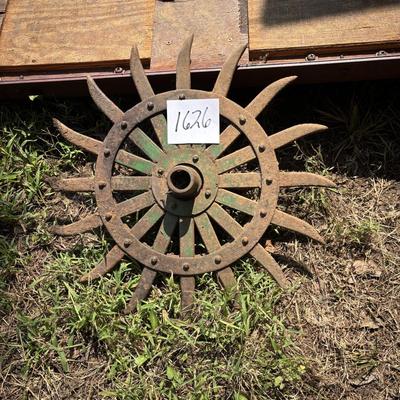 Vintage Cast Iron Rotary Hoe Wheel