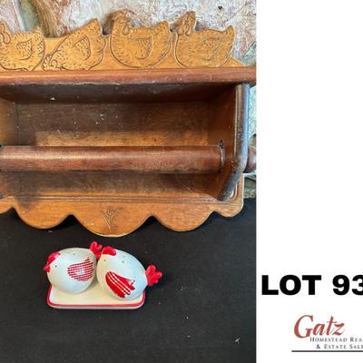 Wooden Chicken Paper Towel holder