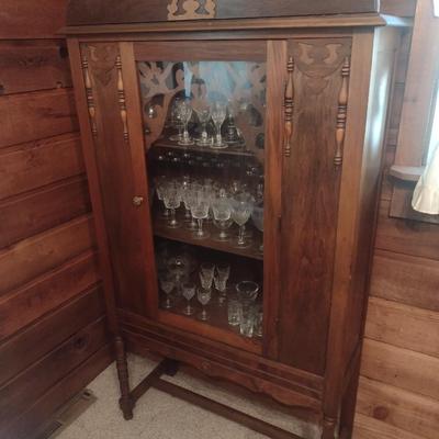 Antique Walnut Single Door Glass Front Hutch (No Contents)
