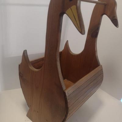 Folk Art Wood Duck Themed Round Belly Basket