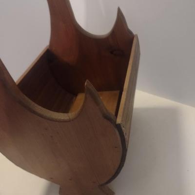 Folk Art Wood Duck Themed Round Belly Basket