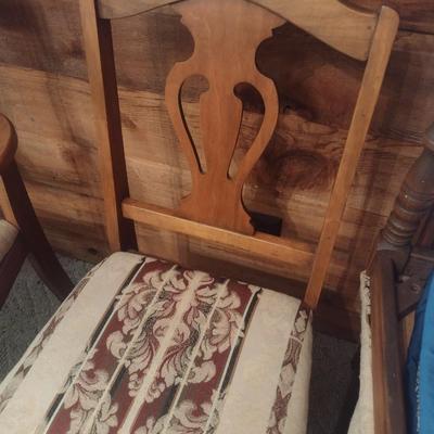 Set of 6 Walnut Urn Back Dining Chairs with Upholstered Seats includes One Carver Chair