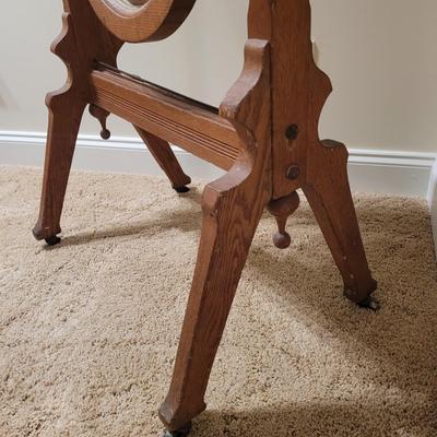 Wooden Standing Mirror and Footstool (UGB3-EL)