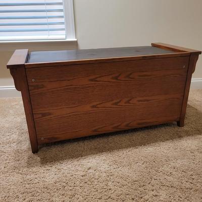 Wooden Storage Bench (UGB3-EL)