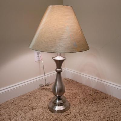 Four Metal Lamps (UGB3-EL)