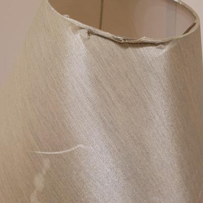 Four Metal Lamps (UGB3-EL)