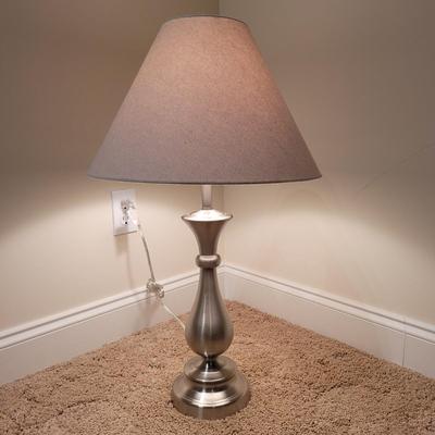 Four Metal Lamps (UGB3-EL)