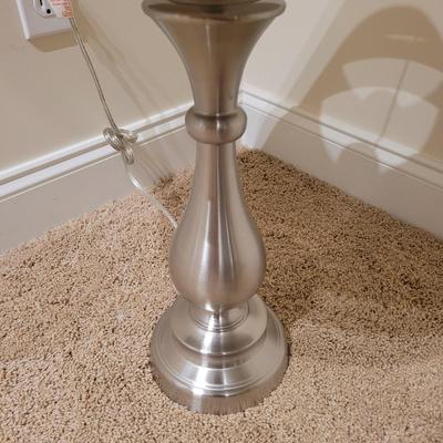 Four Metal Lamps (UGB3-EL)