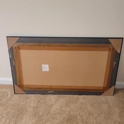 Large Embossed Design Beveled Wall Mirror (UGB3-EL)