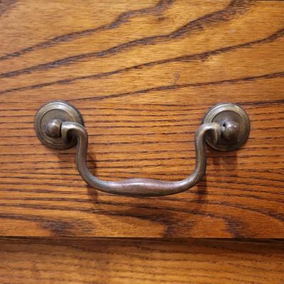 Atholl Table Manufacturing Company Console Table (UGB3-EL)