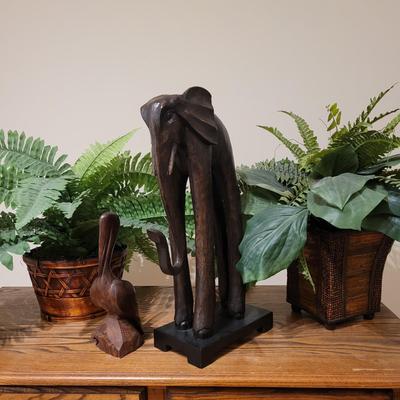 Carved Wooden Sculptures and Faux Plants (UGB3-EL)