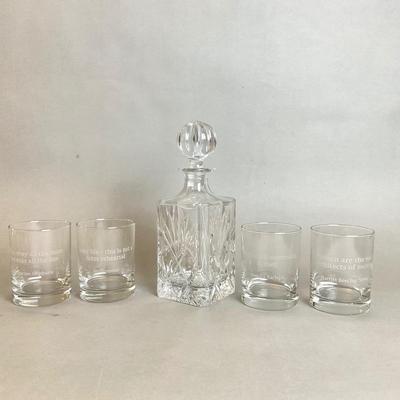 K1075 Decanter with Famous Saying Rock Glasses