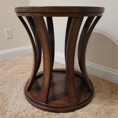 Contemporary Round Slatted End Table (UGB1-EL)