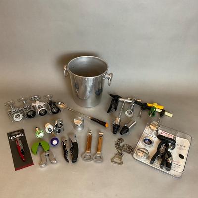 K1077 Aluminum Wine Bucket with Houdini Wine opening Accessories