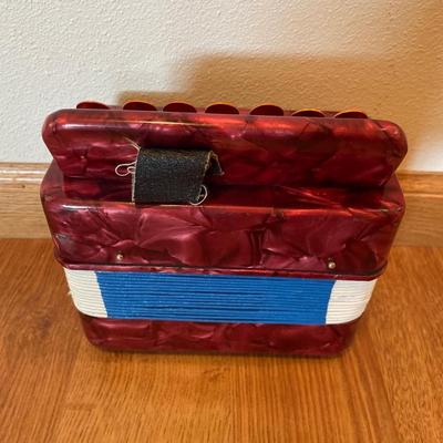 Hero squeeze box mini