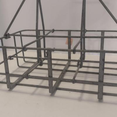 Vintage Wire One Pint Glass Dairy Milk Bottle Caddy