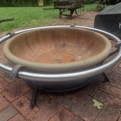 Clay Pan Outdoor Firepit with Stainless Steel Stand