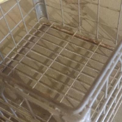 Vintage Flavo-Rich Dairy Metal Wire Milk Crate
