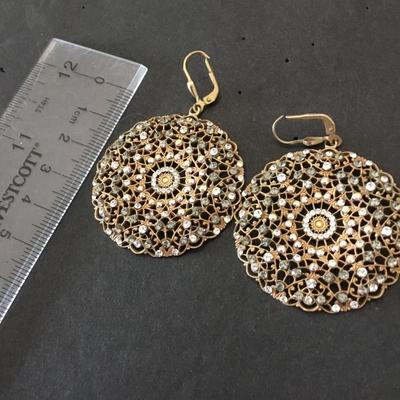 Beautiful vintage, gold tone, statement earrings