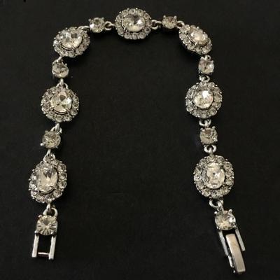 Gorgeous, vintage, rhinestone, silver tongue, tennis bracelet
