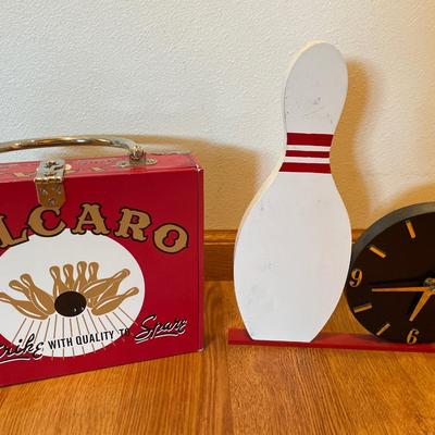 Bowling clock and hard case