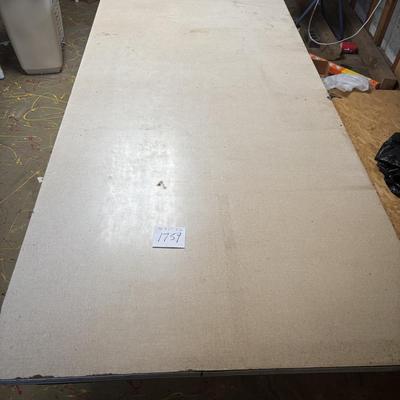 Heavy Table