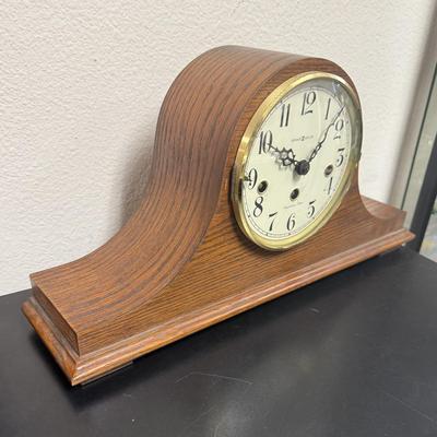 Sale Photo Thumbnail #211: Wood case, includes 2 keys.  Model 612-618. Clock runs as expected, but chimes don't play.  Mechanism may need some adjustment, seems like the chime feature is fully wound but the on-off switch does not seem to work as expected.